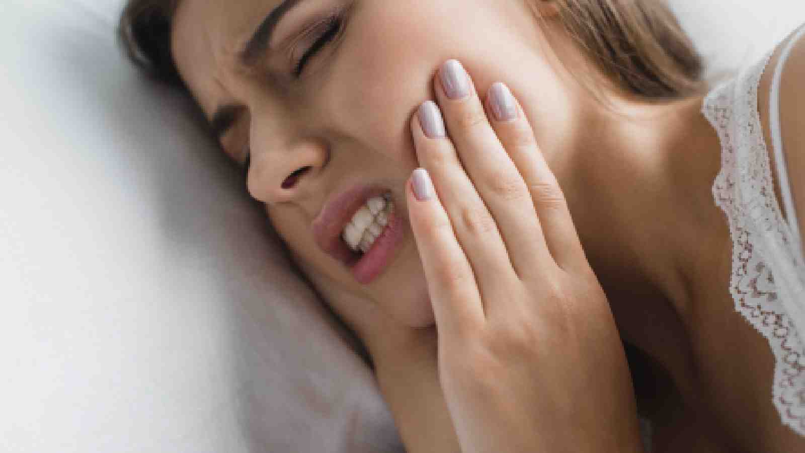 दांत में दर्द होने पर किन बातों का ध्यान रखें?