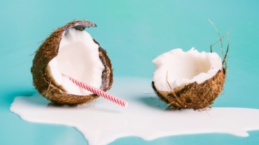 5 ways the humble coconut milk can give you amazing skin and hair |  HealthShots