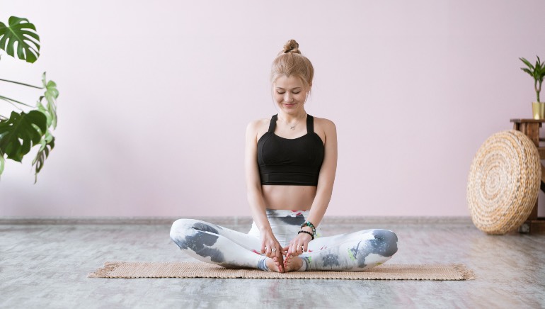 You need to do these 5 stretches for 10 minutes daily if you want