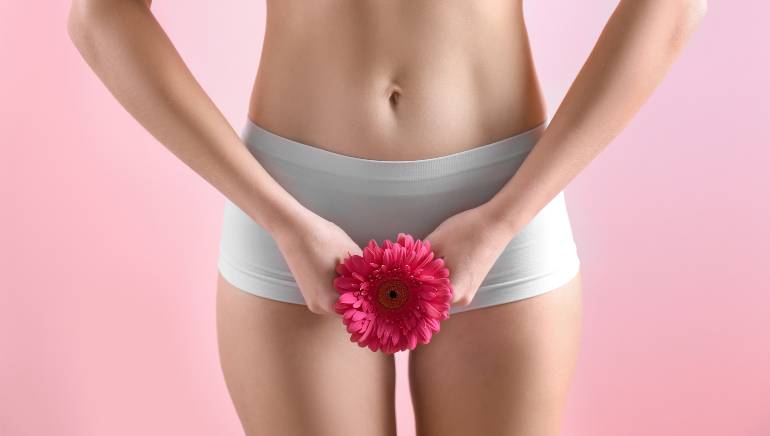 Permanent hair removal for women - Peach Clinics