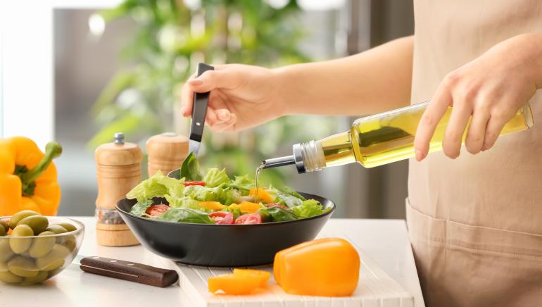 Putting olive oil to test! 4 reasons why cooking with it is actually unhealthy
