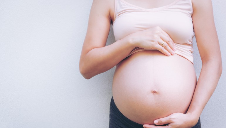 4 things all pregnant women need to know about their risk of covid-19