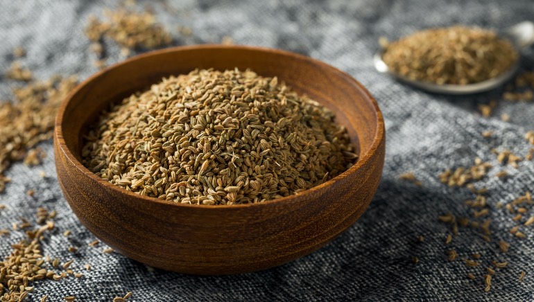 5 benefits of ajwain or carom seeds in the winter