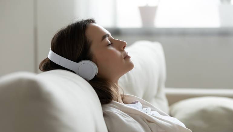 binaural beats sleep headphones